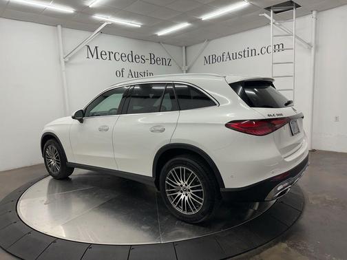 2026 Mercedes-Benz GLC 300 Base 4MATIC