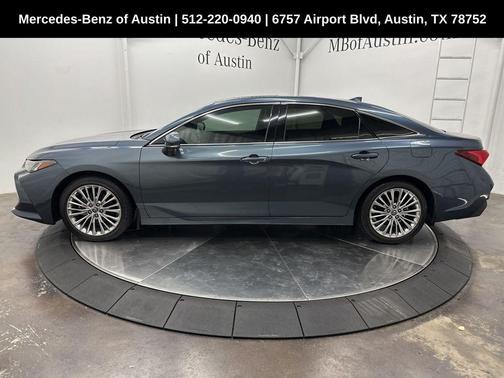 2022 Toyota Avalon Limited