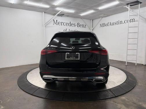 Black 2026 Mercedes-Benz GLC 300 Base