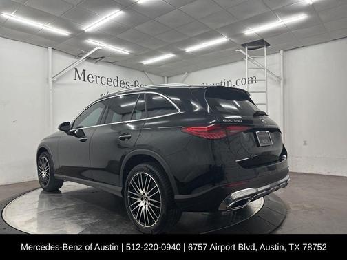 Black 2026 Mercedes-Benz GLC 300 Base