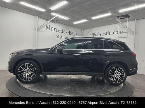 Black 2026 Mercedes-Benz GLC 300 Base