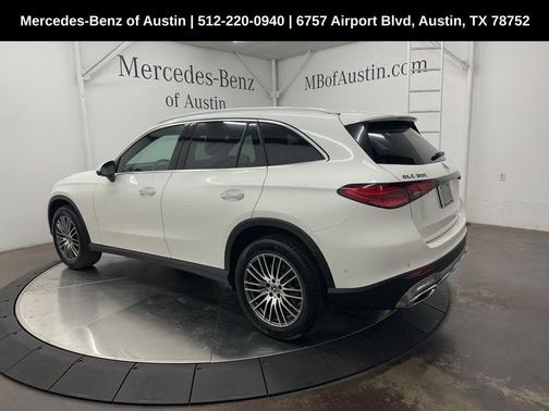 2026 Mercedes-Benz GLC 300 Base