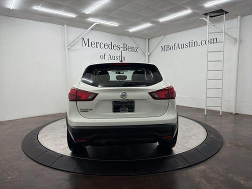 2017 Nissan Rogue Sport S