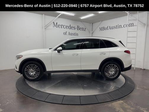 2025 Mercedes-Benz GLC 300 Base