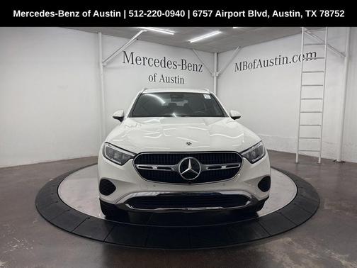 2025 Mercedes-Benz GLC 300 Base