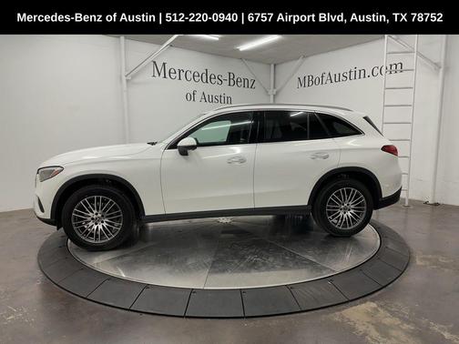 2025 Mercedes-Benz GLC 300 Base