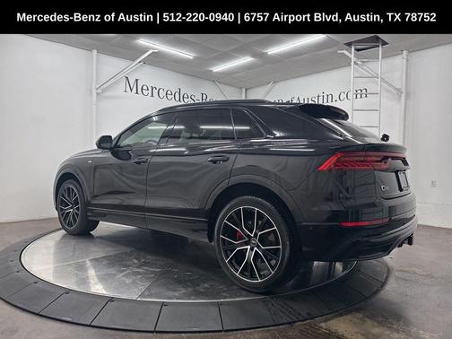 2021 Audi Q8 55 Premium Plus