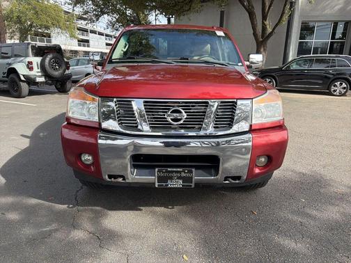 2014 Nissan Titan SV