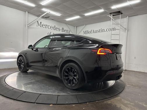 Black 2021 Tesla Model Y Long Range