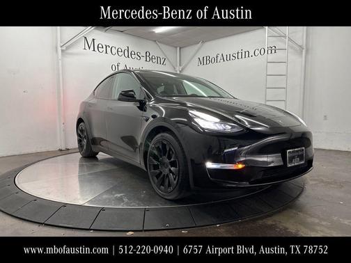 Black 2021 Tesla Model Y Long Range