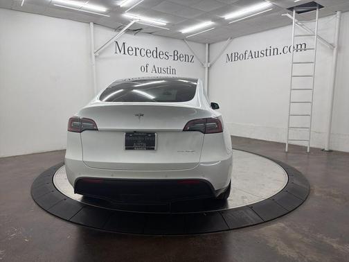 White 2022 Tesla Model Y Long Range