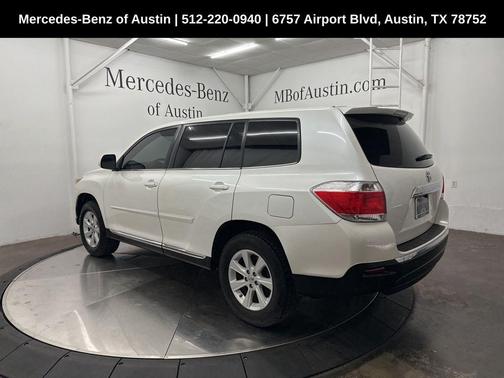 2013 Toyota Highlander Base Plus