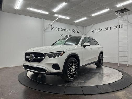 2025 Mercedes-Benz GLC 300 Base
