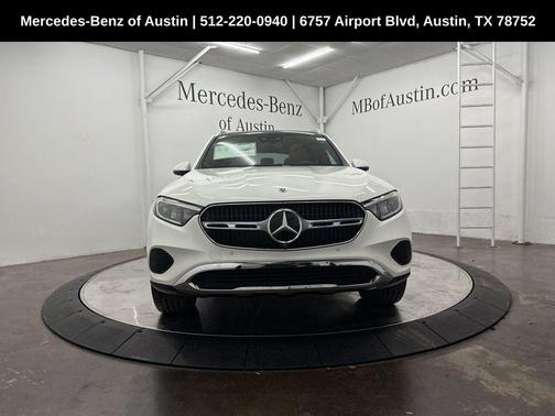 2025 Mercedes-Benz GLC 300 Base