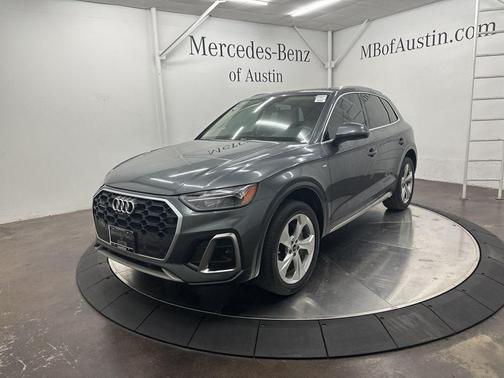 2023 Audi Q5 45 S line quattro Premium