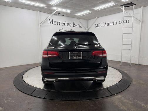 2017 Mercedes-Benz GLC 300 Base