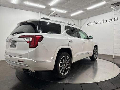 White Frost Tri-Coat 2021 GMC Acadia Denali