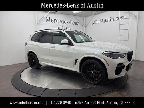 Mineral White Metallic 2023 BMW X5 M50i