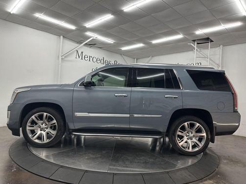 Gray Silk Metallic 2016 Cadillac Escalade Luxury
