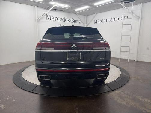 2024 Volkswagen Atlas Cross Sport 2.0T SEL Premium R-Line