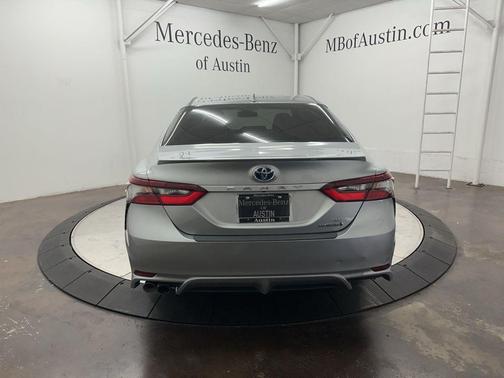 2022 Toyota Camry Hybrid Hybrid SE