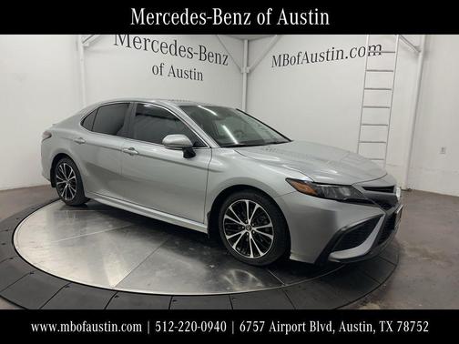 2022 Toyota Camry Hybrid Hybrid SE