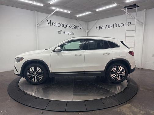 2025 Mercedes-Benz GLA 250 Base