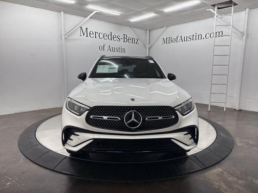 2025 Mercedes-Benz GLC 300 Base