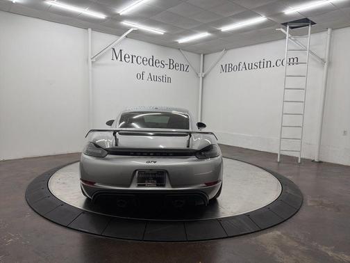 2020 Porsche 718 Cayman GT4