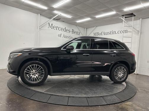 Black 2026 Mercedes-Benz GLC 300 Base 4MATIC