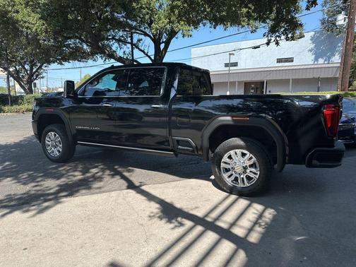 2022 GMC Sierra 2500 Denali