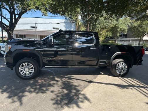 2022 GMC Sierra 2500 Denali