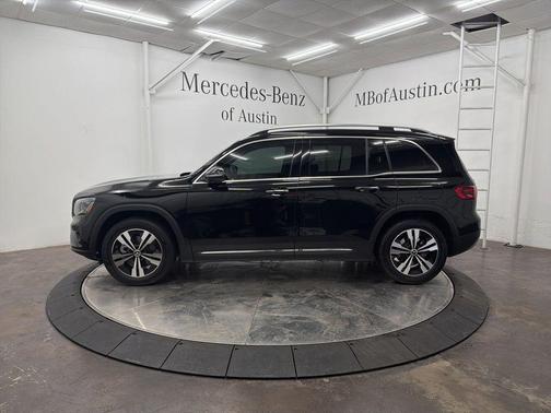 2026 Mercedes-Benz GLB 250 Base 4MATIC