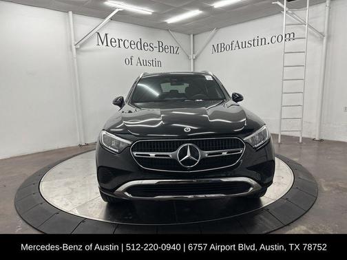 2025 Mercedes-Benz GLC 300 Base