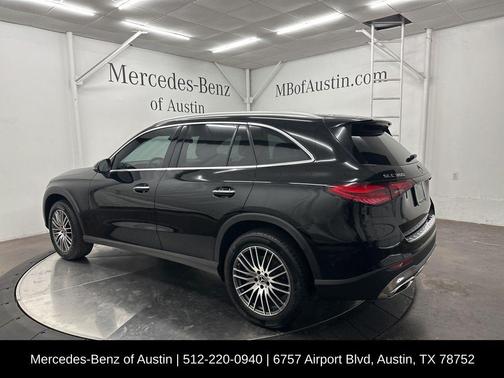 2025 Mercedes-Benz GLC 300 Base