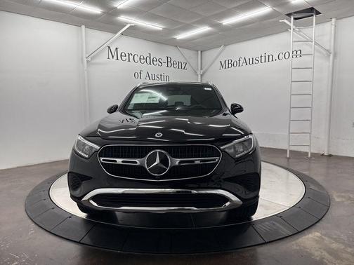2025 Mercedes-Benz GLC 300 Base