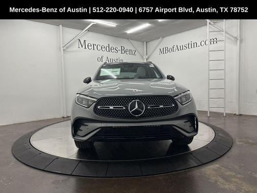 2025 Mercedes-Benz GLC 300 Base