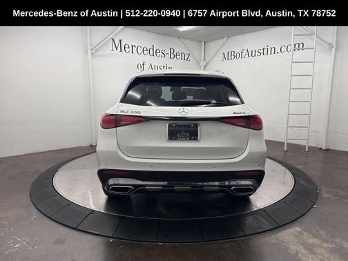 2025 Mercedes-Benz GLC 300 Base 4MATIC
