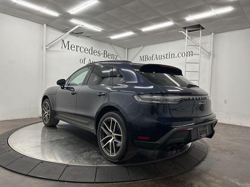 2022 Porsche Macan S