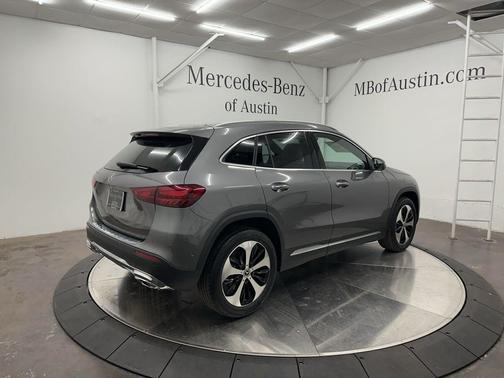2025 Mercedes-Benz GLA 250 Base