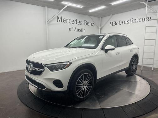 2026 Mercedes-Benz GLC 300 Base