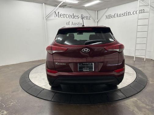 2017 Hyundai TUCSON SE