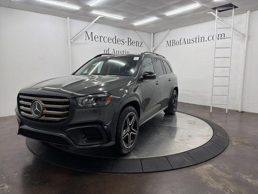 2026 Mercedes-Benz GLS 450 4MATIC