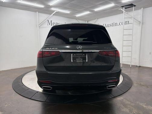 2026 Mercedes-Benz GLS 450 4MATIC