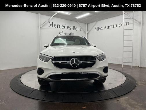 2025 Mercedes-Benz GLC 300 Base