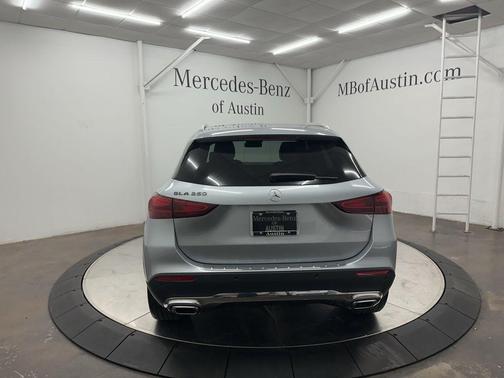 2025 Mercedes-Benz GLA 250 Base
