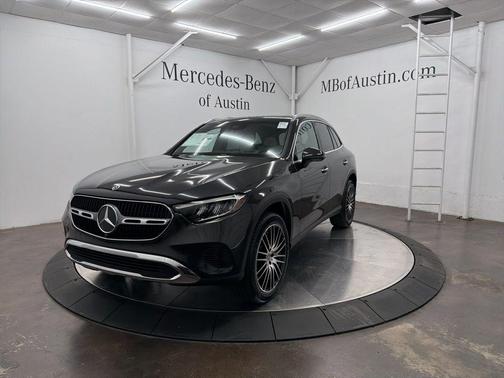 2026 Mercedes-Benz GLC 300 Base