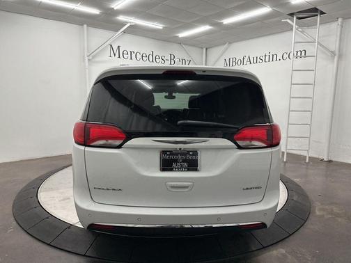 2019 Chrysler Pacifica Limited