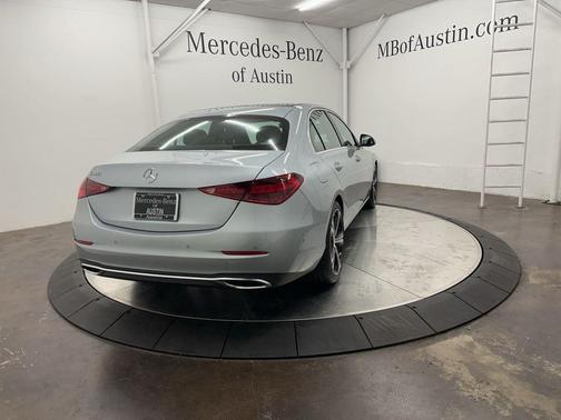 2025 Mercedes-Benz C-Class C 300