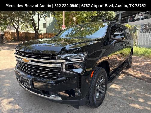 2023 Chevrolet Suburban LT